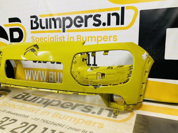 BUMPER Citroen C4 Cactus  VOORBUMPER 1-F4-9925z