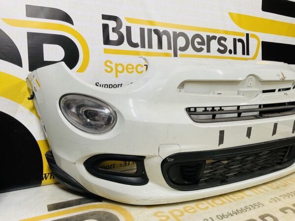 BUMPER Fiat 500L 500 L VOORBUMPER 2-B8-9335z
