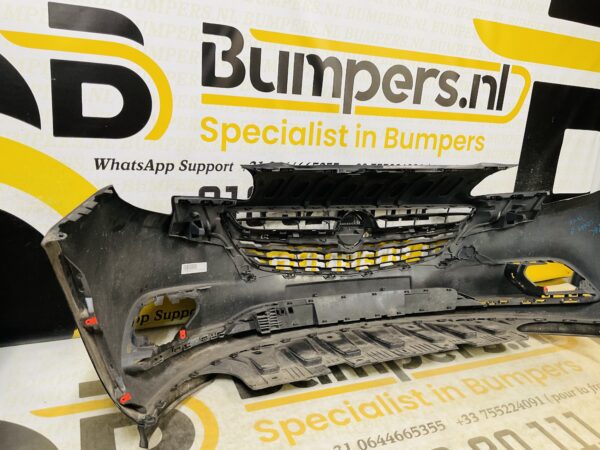 BUMPER Opel Corsa E  2014-2018 VOORBUMPER 2-i7-9354z