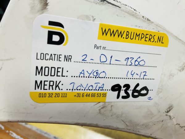 BUMPER Toyota Aygo 2014-2017 VOORBUMPER 2-D1-9360z