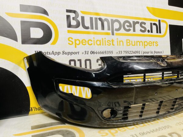 BUMPER Fiat Punto  VOORBUMPER 2-B1-9365z