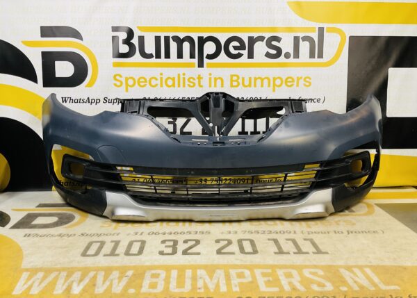BUMPER Renault Captur Facelift  +Onderplaat 2016-2019 VOORBUMPER 2-F5-9370z
