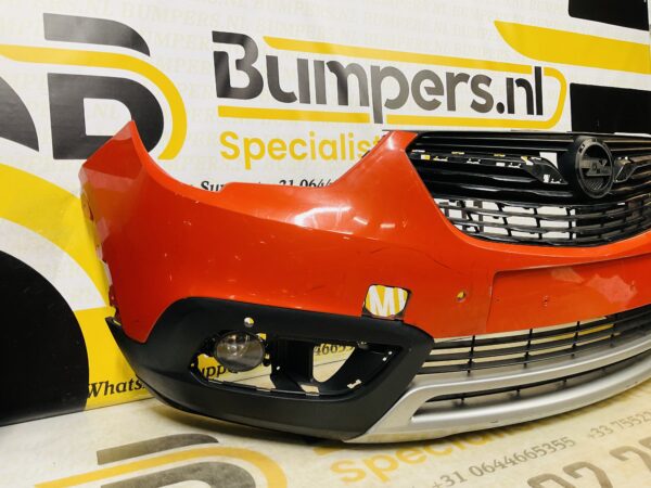 BUMPER Opel Crossland  4xpdc VOORBUMPER 2-i5-9372z
