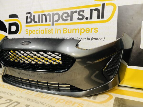 BUMPER Ford Fiesta MK8 2017-2020 VOORBUMPER 1-D2-9389z