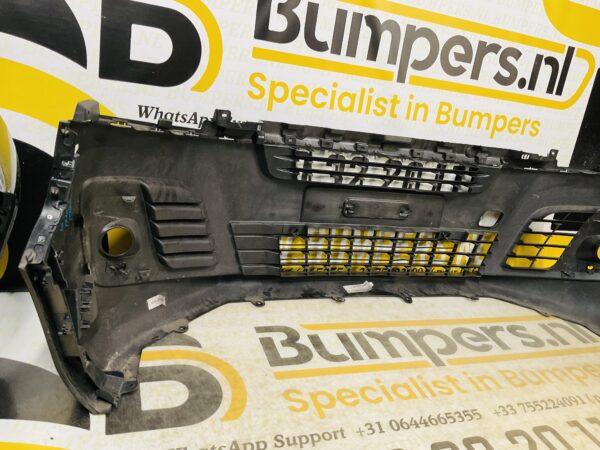 BUMPER Peugeot Expert Citroen Jumpy 6xpdc  VOORBUMPER 2-J5-9401z