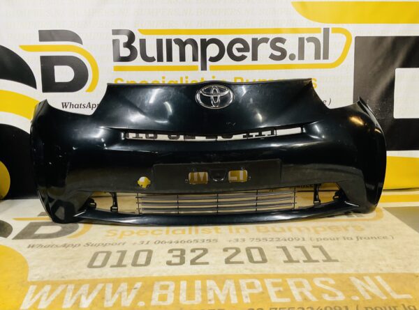 BUMPER Toyota iQ VOORBUMPER 2-D4-9412z