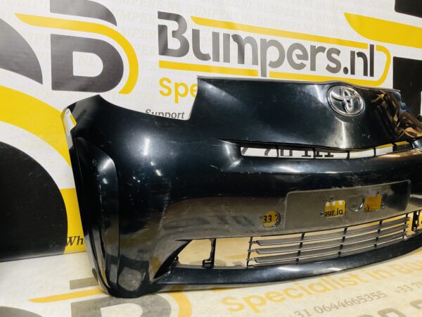 BUMPER Toyota iQ VOORBUMPER 2-D4-9412z