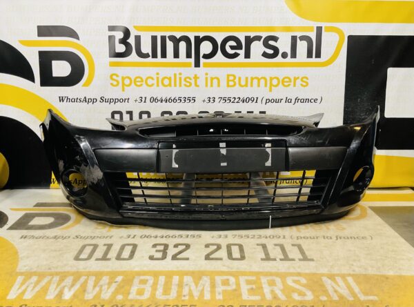 BUMPER Renault Clio 3 Facelift  2008-2011 VOORBUMPER 2-F8-9446z