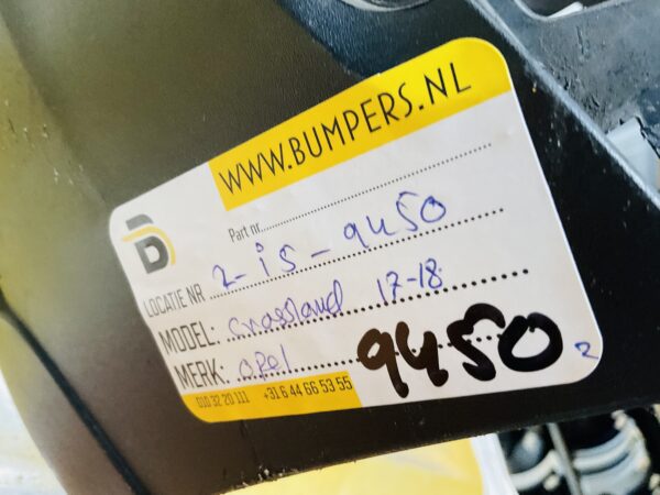 BUMPER Opel Crossland 2017-2018 VOORBUMPER 2-i5-9450z