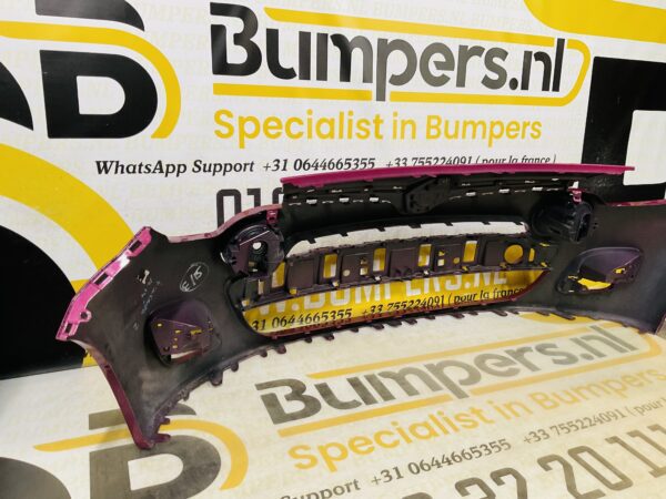 BUMPER Renault Twingo 2   2011-2014 VOORBUMPER 2-F3-9452z