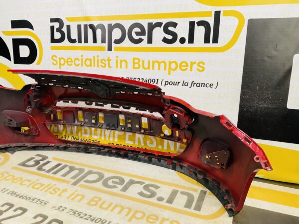 BUMPER Renault Twingo 2   2011-2014 VOORBUMPER 2-F3-9457z