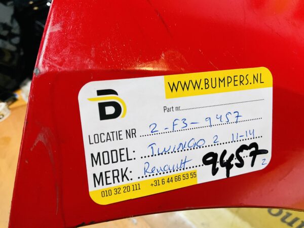 BUMPER Renault Twingo 2   2011-2014 VOORBUMPER 2-F3-9457z