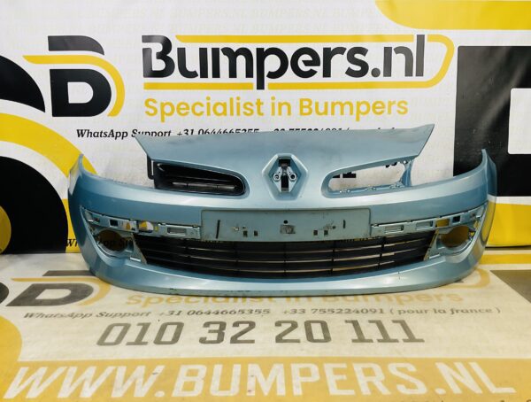 BUMPER Renault Clio 3  2005-2008 VOORBUMPER 2-F8-9458z