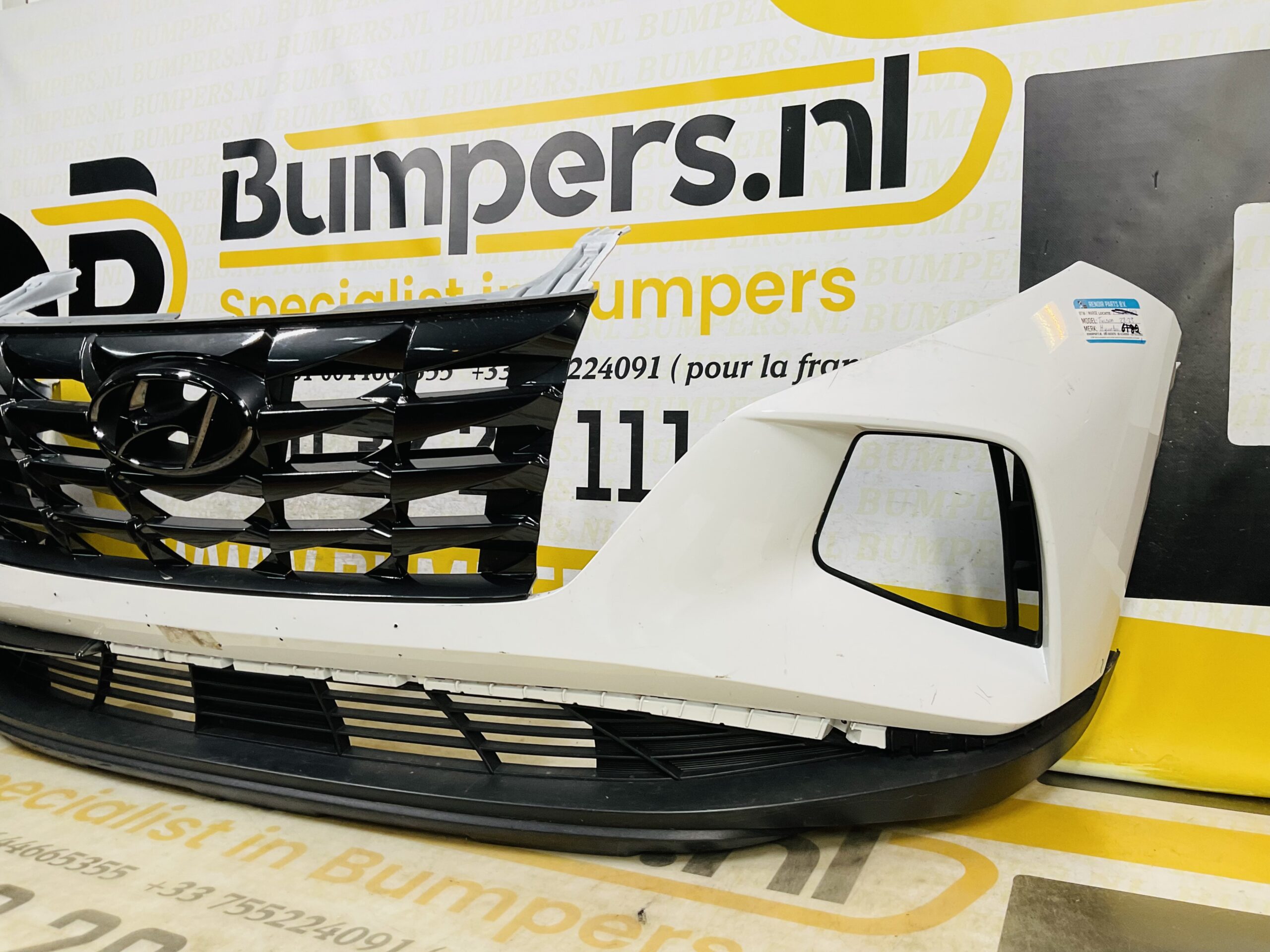 BUMPER Hyundai Tucson 2022-2023 VOORBUMPER 2-E5-9568z