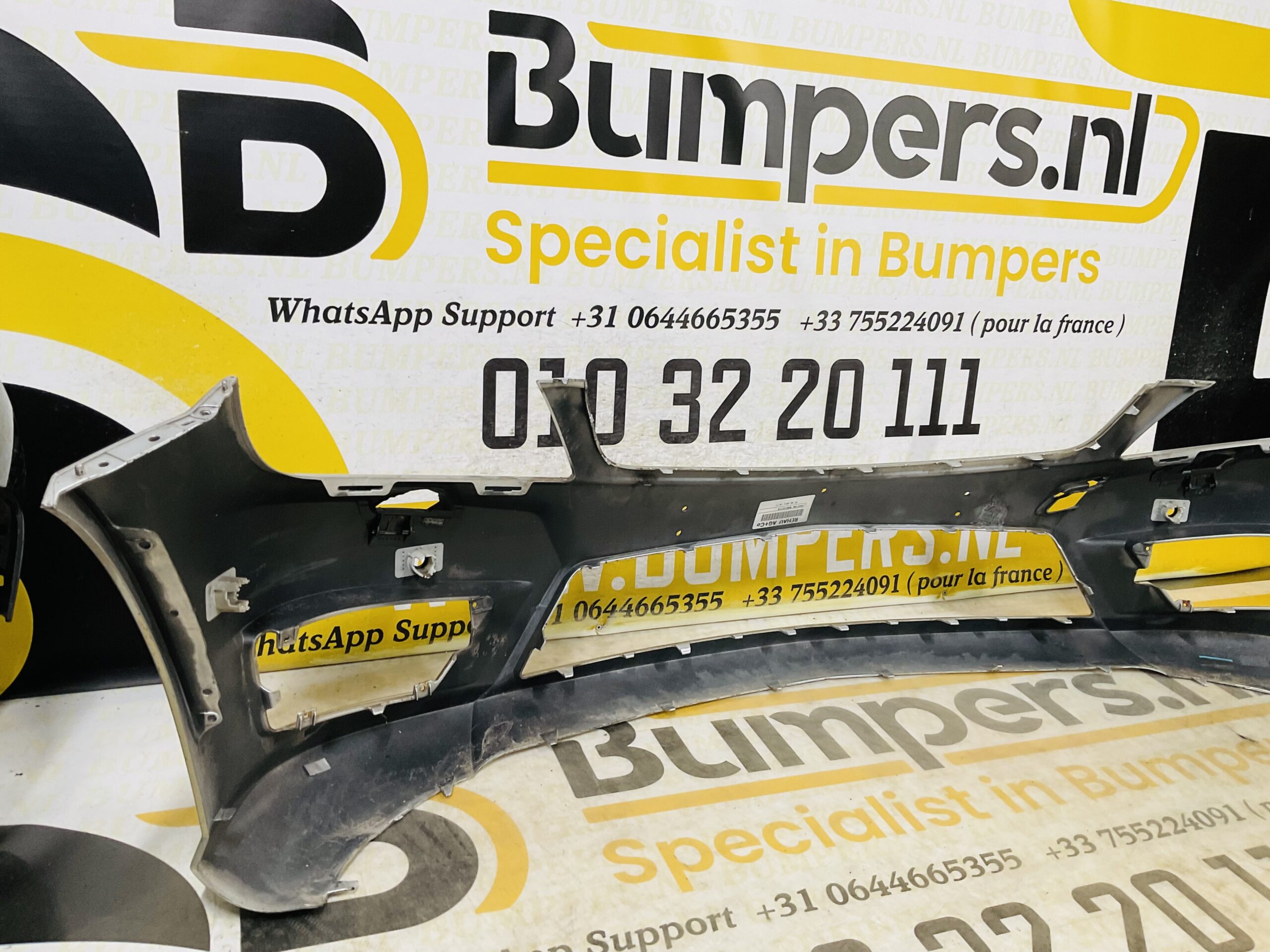 BUMPER Mercedes C Klasse W204 AMG Facelift kls 6xpdc 2011-2014 VOORBUMPER 1-A6-9583z