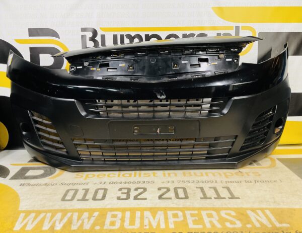 BUMPER Opel Vivaro 6xpdc 2018-2023 VOORBUMPER 1-G5-9598z