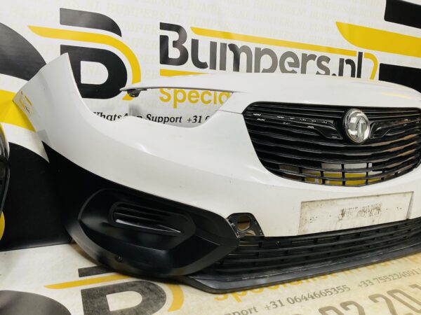 BUMPER Opel Combo 6xpdc 2017-2023 VOORBUMPER 1-G5-9600z