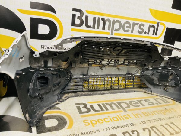 BUMPER Opel Combo 6xpdc 2017-2023 VOORBUMPER 1-G5-9600z