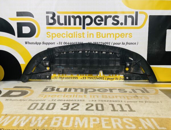 Onderplaat Mercedes W177 Normaal A1778851400 Bumperlip 2-L5B-9605T