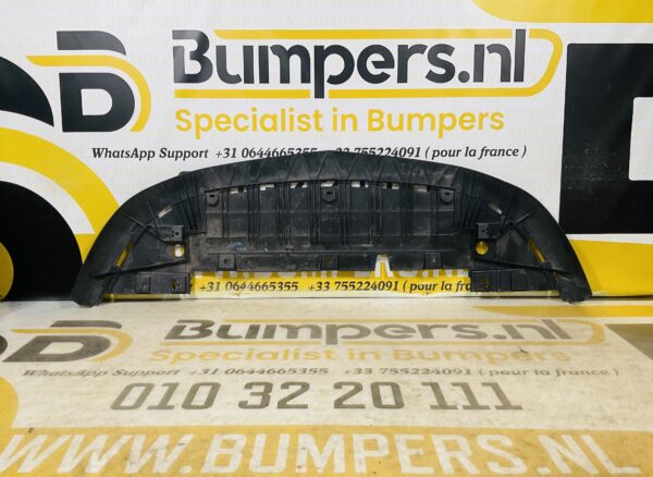 Onderplaat Mercedes W177 Normaal A1778851400 Bumperlip 2-L5B-9607T