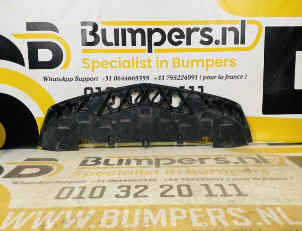 Onderplaat Mercedes B Klasse W169 1698850136 Bumperlip 2-L4-9644T