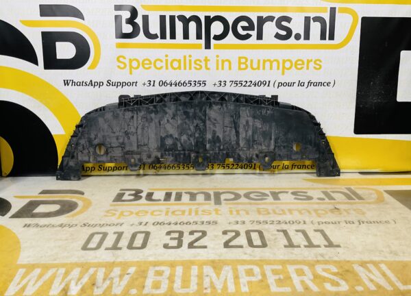 Onderplaat Mercedes GLA W156 A1568853600 Bumperlip 2-L4-9646T