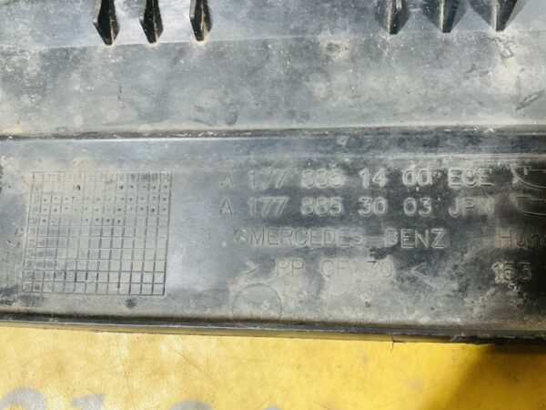 Onderplaat Mercedes A Klasse W177 Normaal A1778851400 Bumperlip 2-L5B-9651T