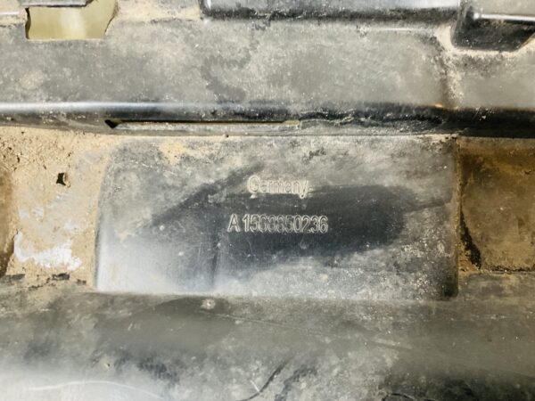 Onderplaat Mercedes GLA W156 A1568850236 Bumperlip 2-L4-9652T