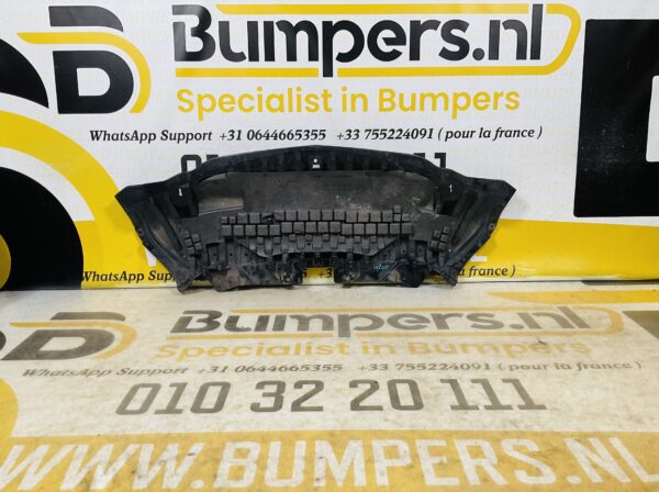 Onderplaat Mercedes C Klasse W205 A2055200500 Bumperlip 2-L3D-9661T