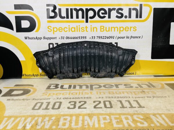 Onderplaat Mercedes C Klasse W205 A2055202400 Bumperlip 2-L3D-9662T