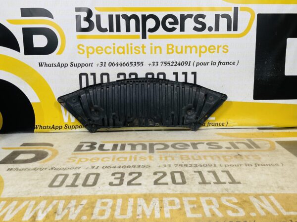 Onderplaat Mercedes C Klasse W204 A2045200723 Bumperlip 2-L3B-9666T