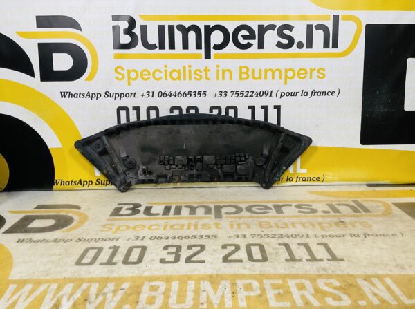 Onderplaat Mercedes C Klasse W204 A2045200723 Bumperlip 2-L3B-9666T