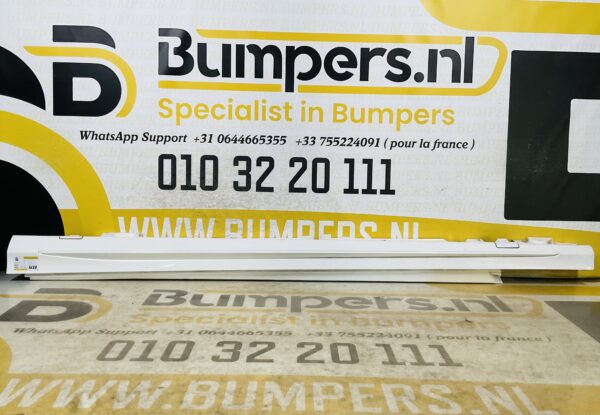 Zijskirt Mercedes C Klasse W205 AMG A2056902640 Links Dorpel 2-L1-9688T