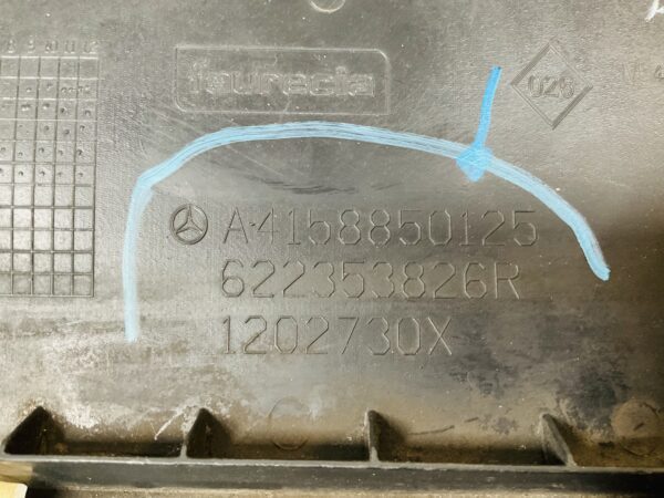 Onderplaat Mercedes W415 Citan A4158850125 Bumperlip 2-L4-9701T