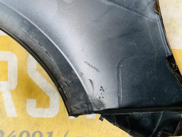 Zijscherm Renault Clio 3  8200256117 2005-2012 Scherm Links 2-Q2-9705T