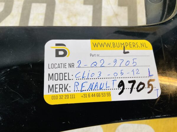 Zijscherm Renault Clio 3  8200256117 2005-2012 Scherm Links 2-Q2-9705T