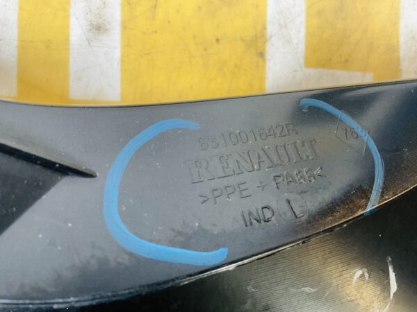 Zijscherm Renault Captur 631001642R Scherm Rechts 2-Q2-9735T