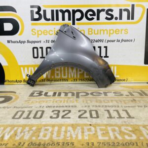 Zijscherm Renault Captur 631001642R Scherm Rechts 2-Q2-9738T