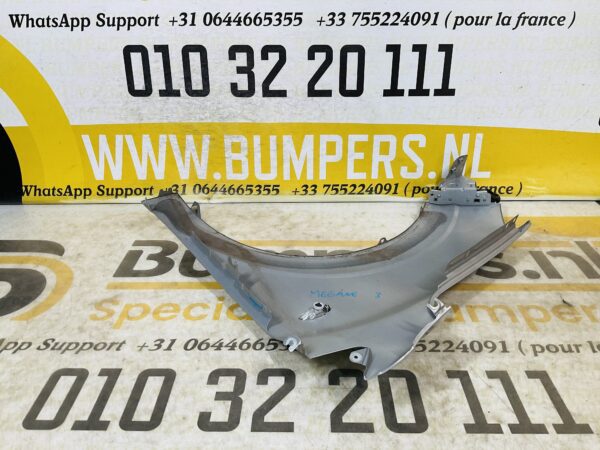 Zijscherm Renault Megane 3  631006738R Scherm Rechts 2-Q2-9745T
