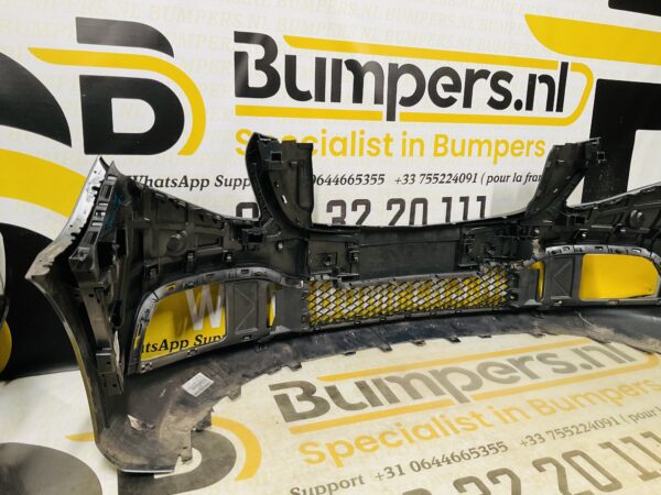 BUMPER Mercedes V Klasse W447 AMG Facelift 2018-2023 VOORBUMPER 1-B10-9768z