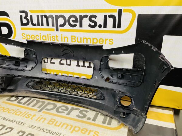 BUMPER Citroen C4 Cactus VOORBUMPER 1-F4-9772z