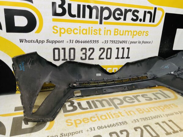 BUMPER Toyota CHR  VOORBUMPER 2-D5-9776z