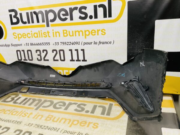 BUMPER Toyota CHR  VOORBUMPER 2-D5-9776z