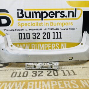 BUMPER Toyota Corolla  2018-2020 ACHTERBUMPER 1-E7-9916R