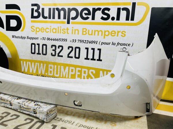 BUMPER Toyota Corolla  2018-2020 ACHTERBUMPER 1-E7-9916R