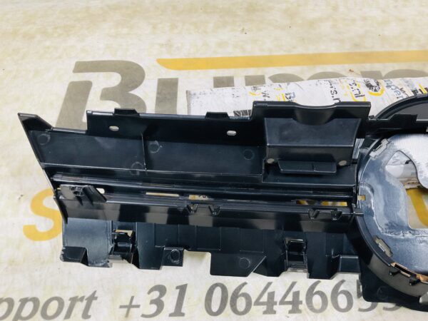 Grille Volkswagen Up Facelift  2017-2023 Bumper Grill 2-T1-9968T