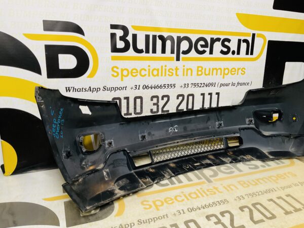 BUMPER Jeep Cherokee 2010-2013 VOORBUMPER 2-H14-10047z