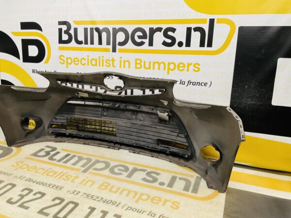 BUMPER Toyota AYGO 2011-2014 VOORBUMPER 2-D2-10055z