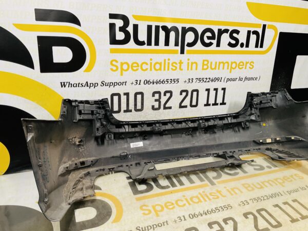 Bumper Hyundai Elantra  Achterbumper 1-E7-10070R