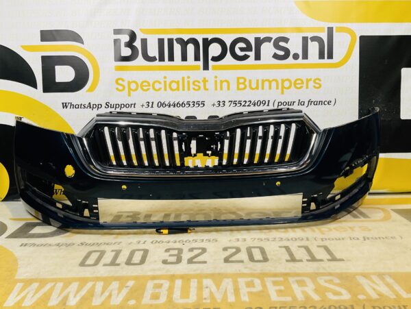 BUMPER Skoda Octavia 2019-2023 VOORBUMPER 2-H2-10097z